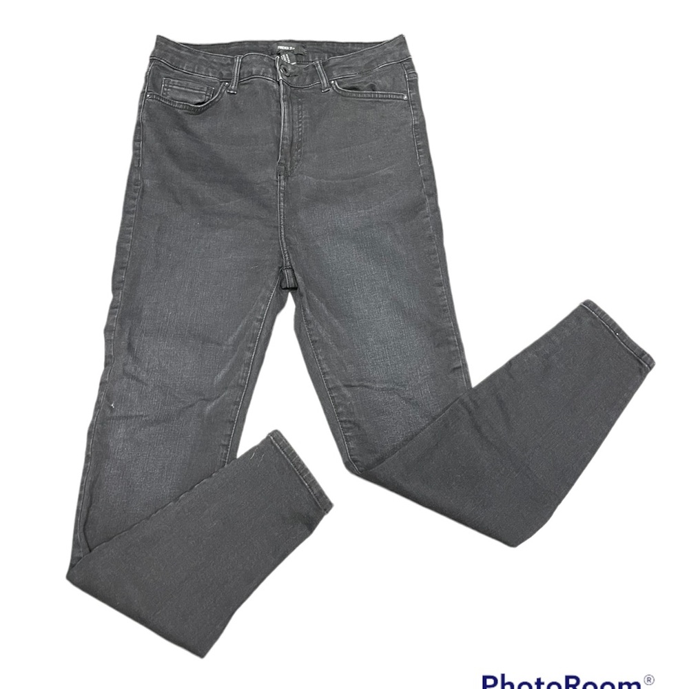 Black forever 21+ skinny jeans